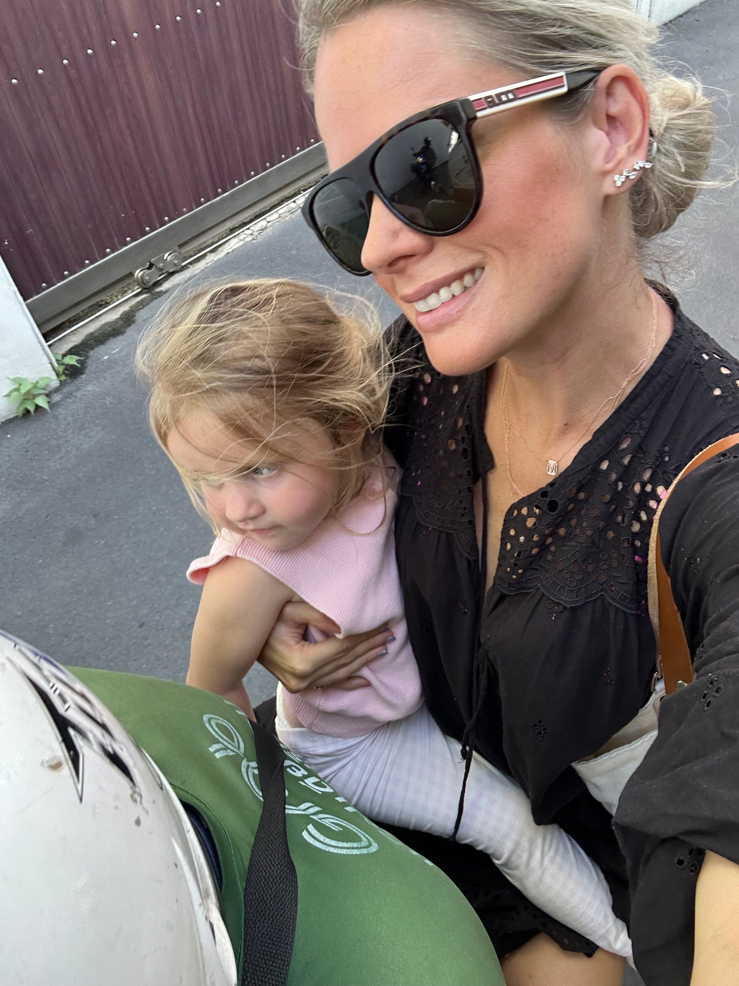 triple diamond earring