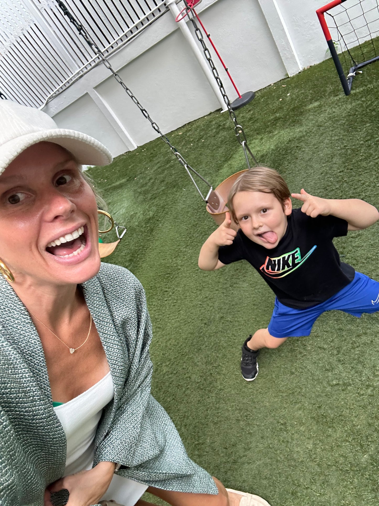 Paved diamond heart necklace