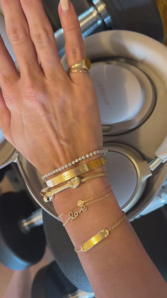 classic tennis bracelet